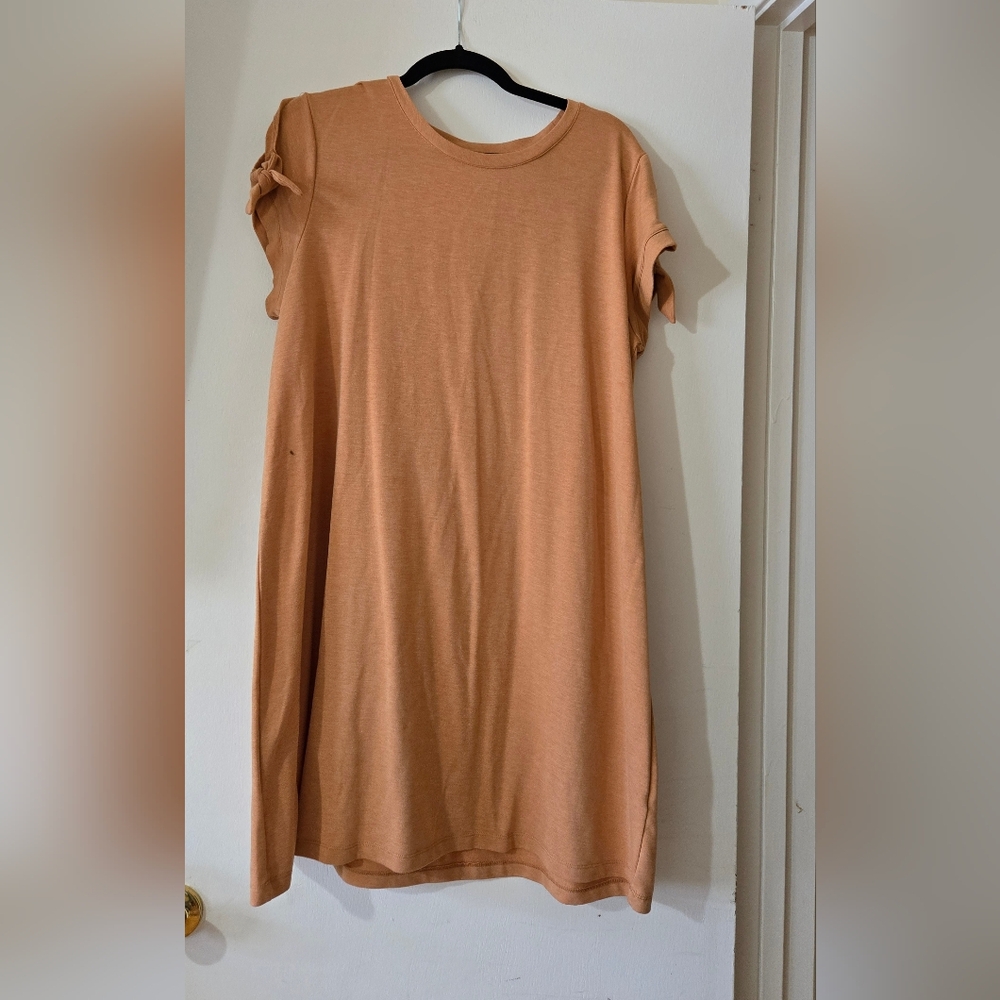 LC Lauren Conrad Apricot Short Sleeve T-shirt Dress With Tie Sleeves